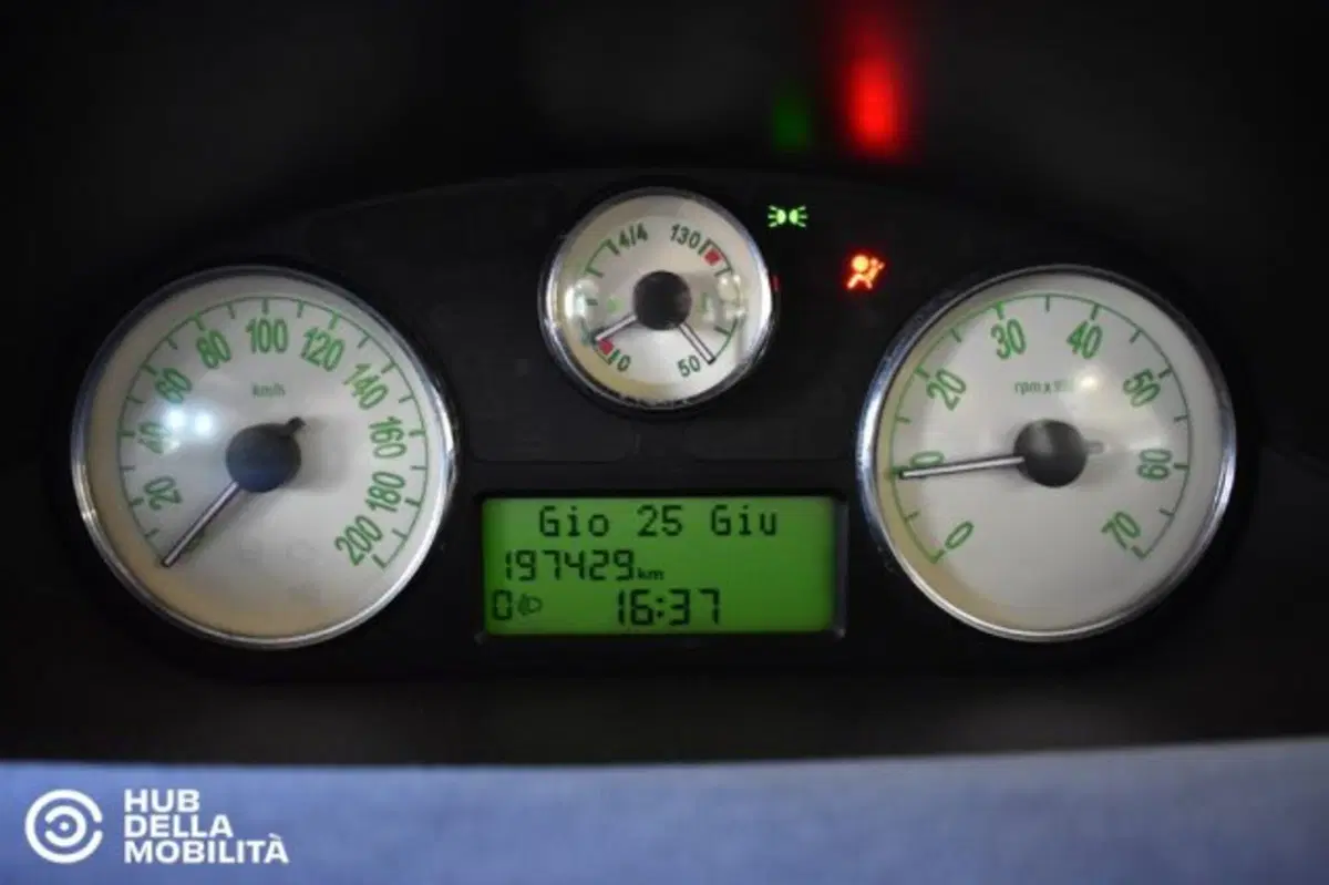 Lancia Ypsilon usata a Perugia (11)