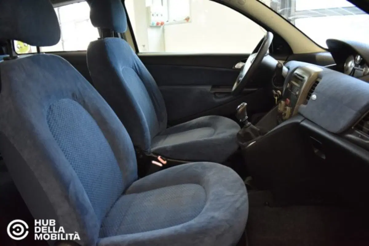 Lancia Ypsilon usata a Perugia (16)