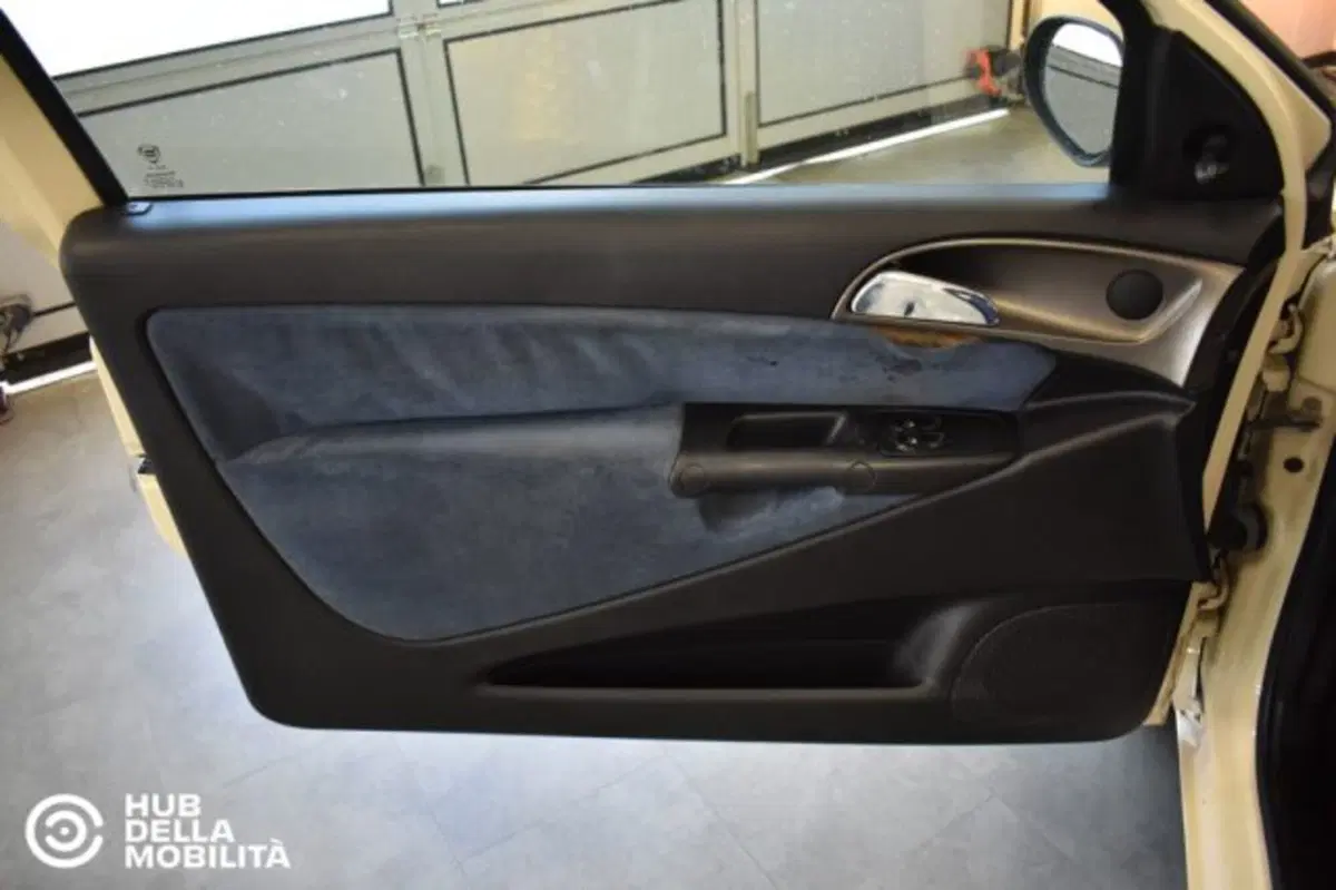 Lancia Ypsilon usata a Perugia (7)