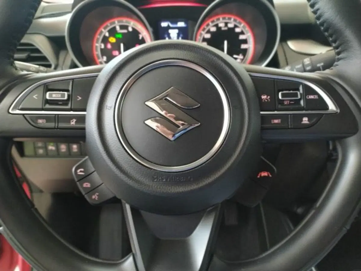 Suzuki Swift usata a Trieste (16)