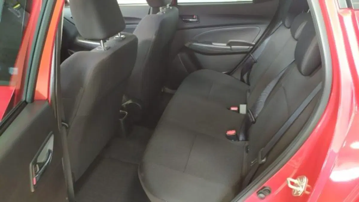 Suzuki Swift usata a Trieste (8)