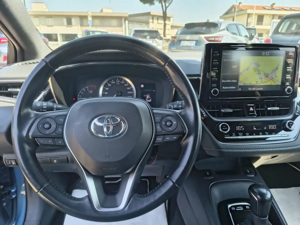 Toyota Corolla Touring Sports usata a Firenze (6)