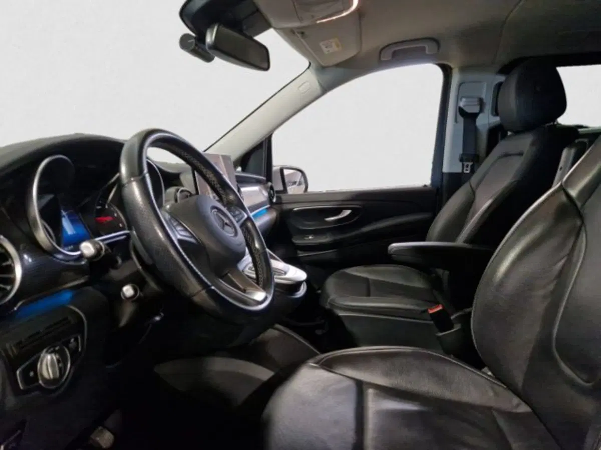 Mercedes-Benz Classe V usata a Livorno (9)