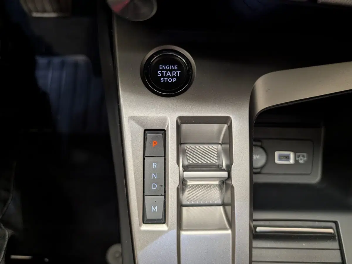 Peugeot 308 SW usata a Ascoli Piceno (20)