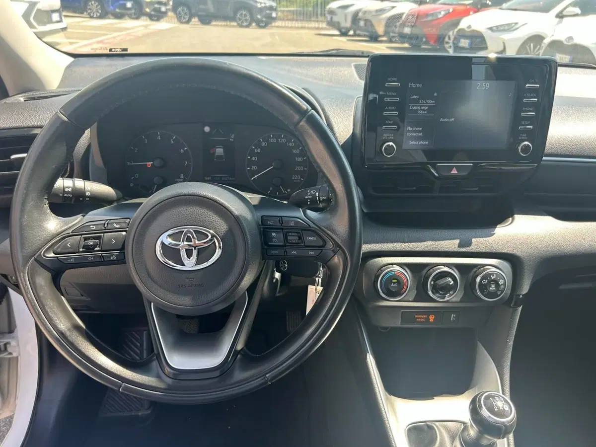 Toyota Yaris usata a Piacenza (13)