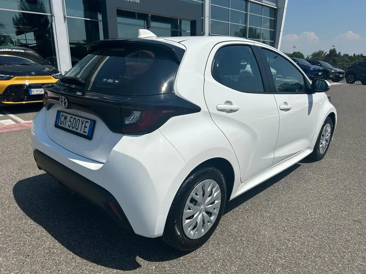 Toyota Yaris usata a Piacenza (6)