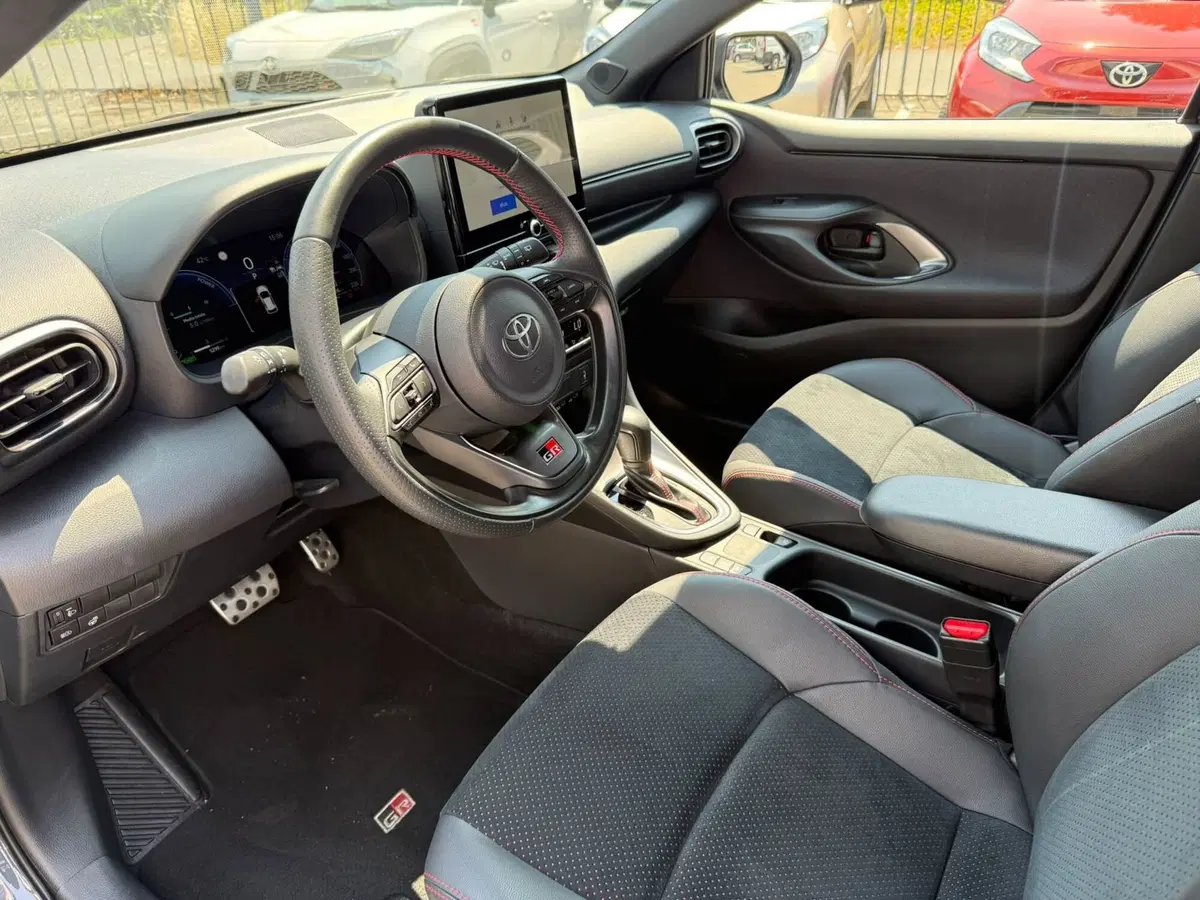 Toyota Yaris GR Sport usata a Piacenza (11)