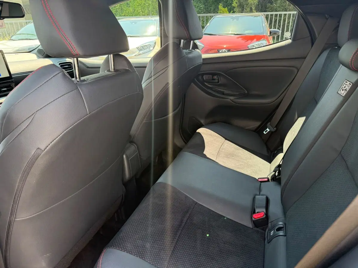 Toyota Yaris GR Sport usata a Piacenza (13)