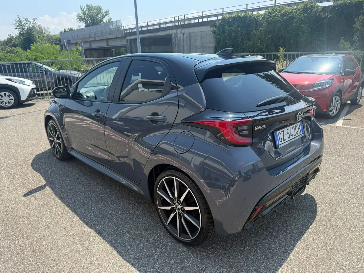 Toyota Yaris GR Sport usata a Piacenza (4)