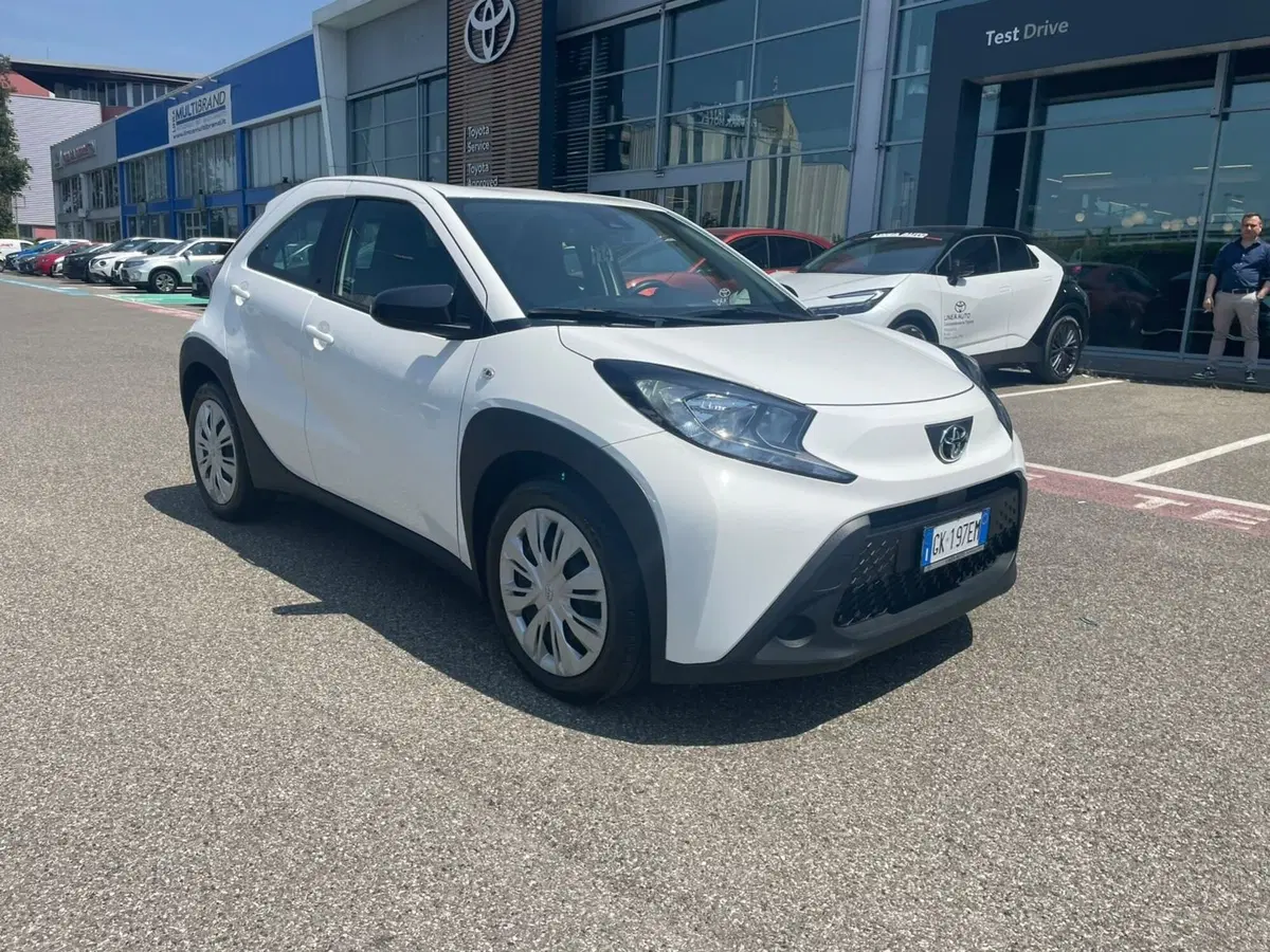 Toyota Aygo X usata a Piacenza