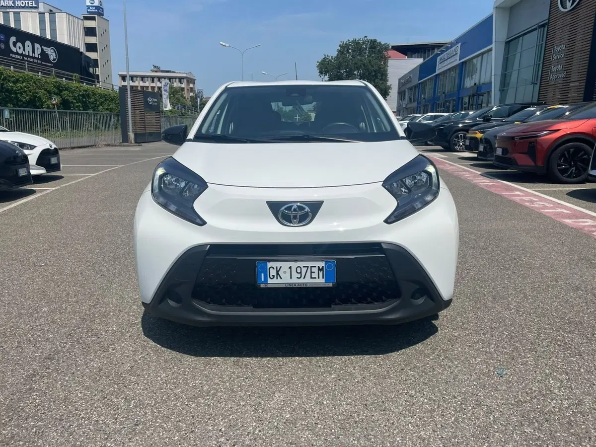 Toyota Aygo X usata a Piacenza (8)