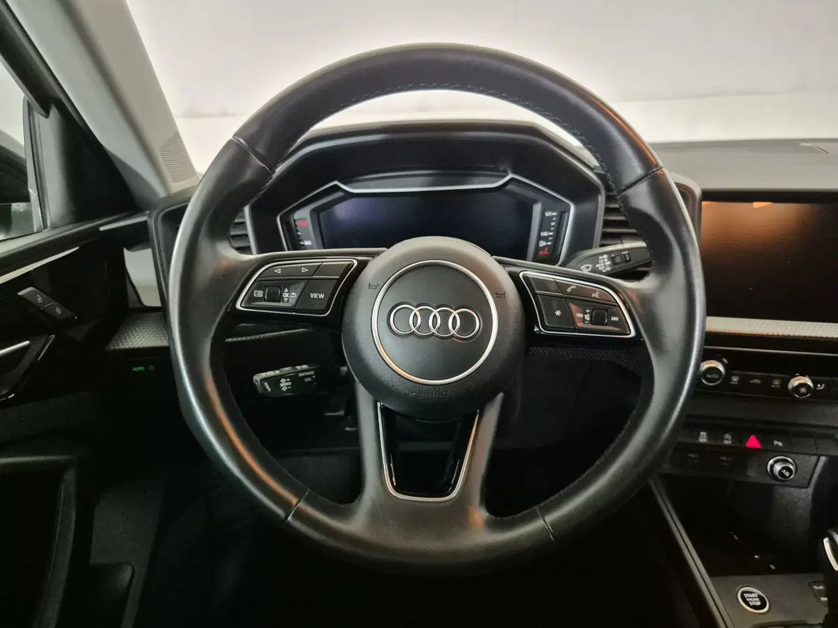 Audi A1 Sportback usata a Torino (8)