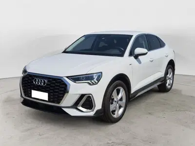 Audi Q3 Sportback 1.5 tfsi mhev S line edition 150cv s-tronic del 2022 usata