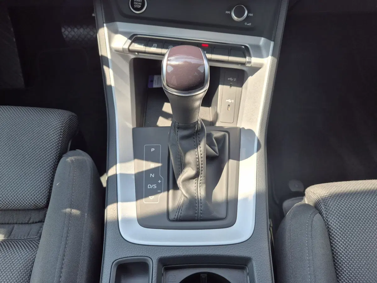 Audi Q3 Sportback usata  (10)