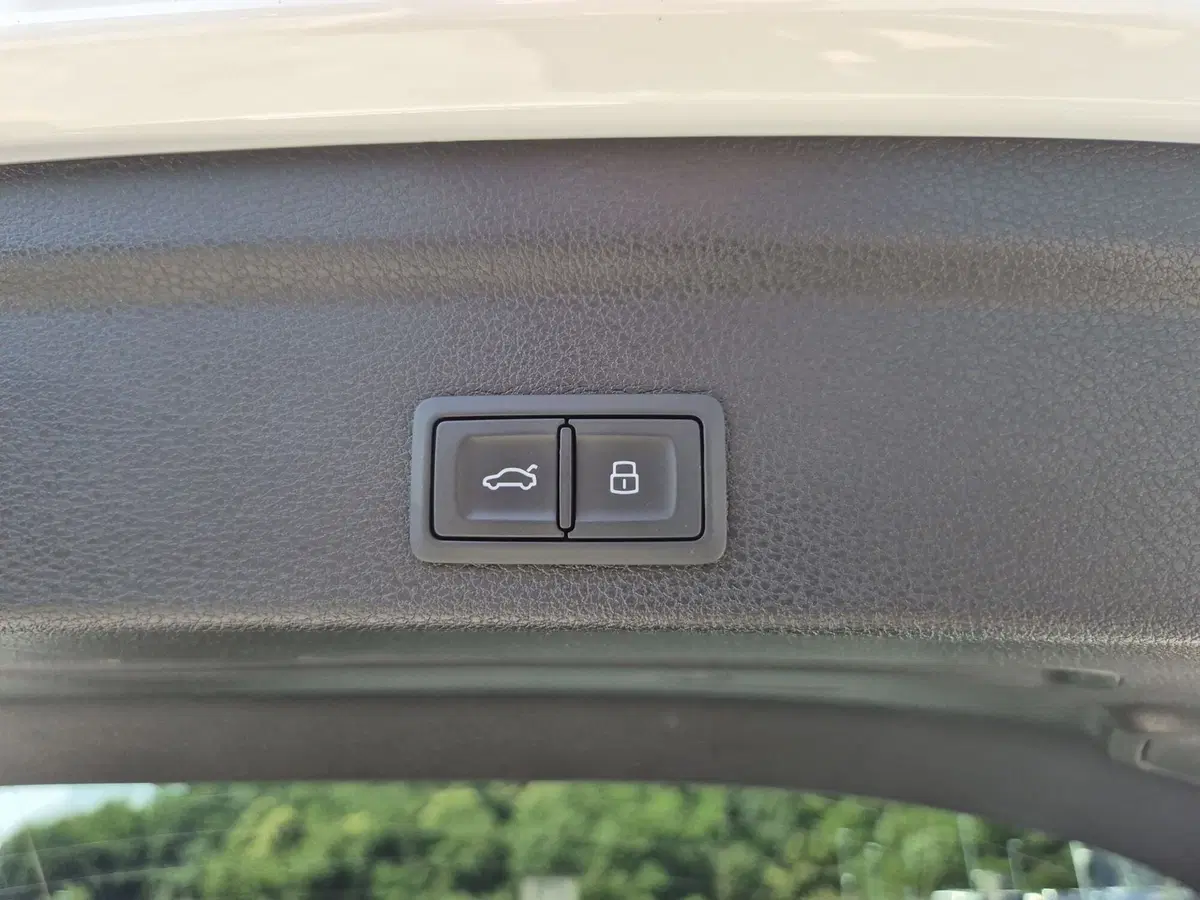 Audi Q3 Sportback usata  (16)
