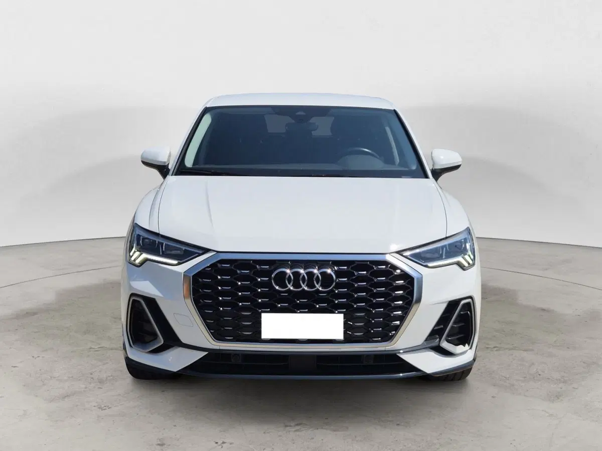 Audi Q3 Sportback usata  (2)