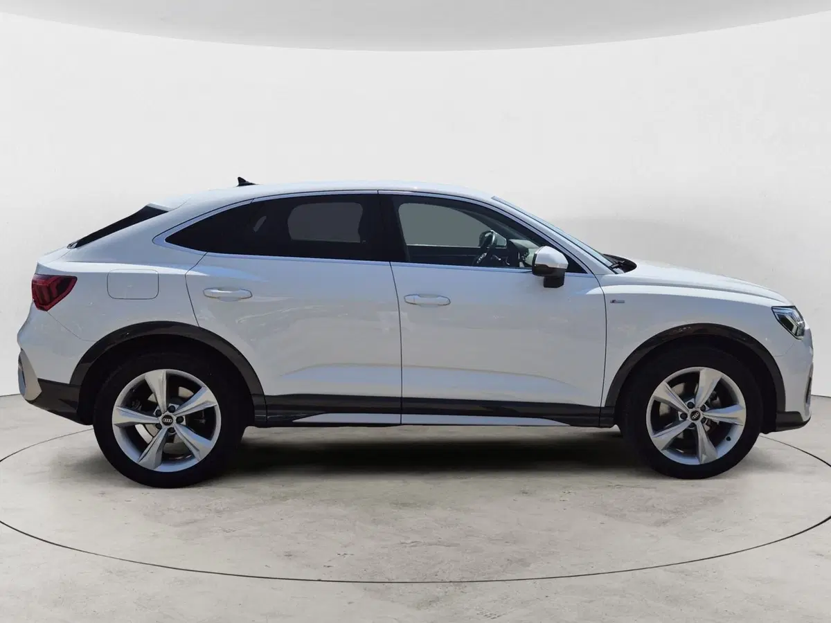Audi Q3 Sportback usata  (5)