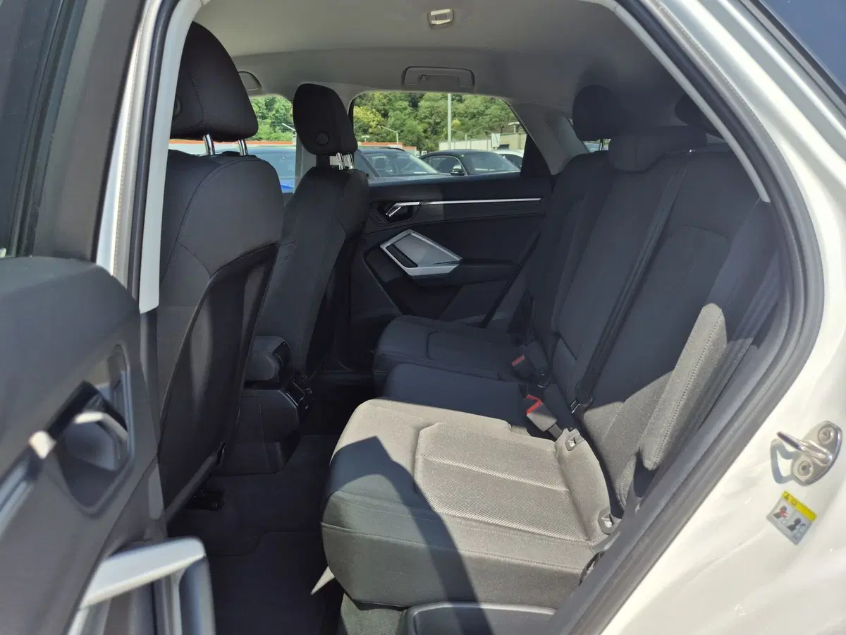 Audi Q3 Sportback usata  (7)