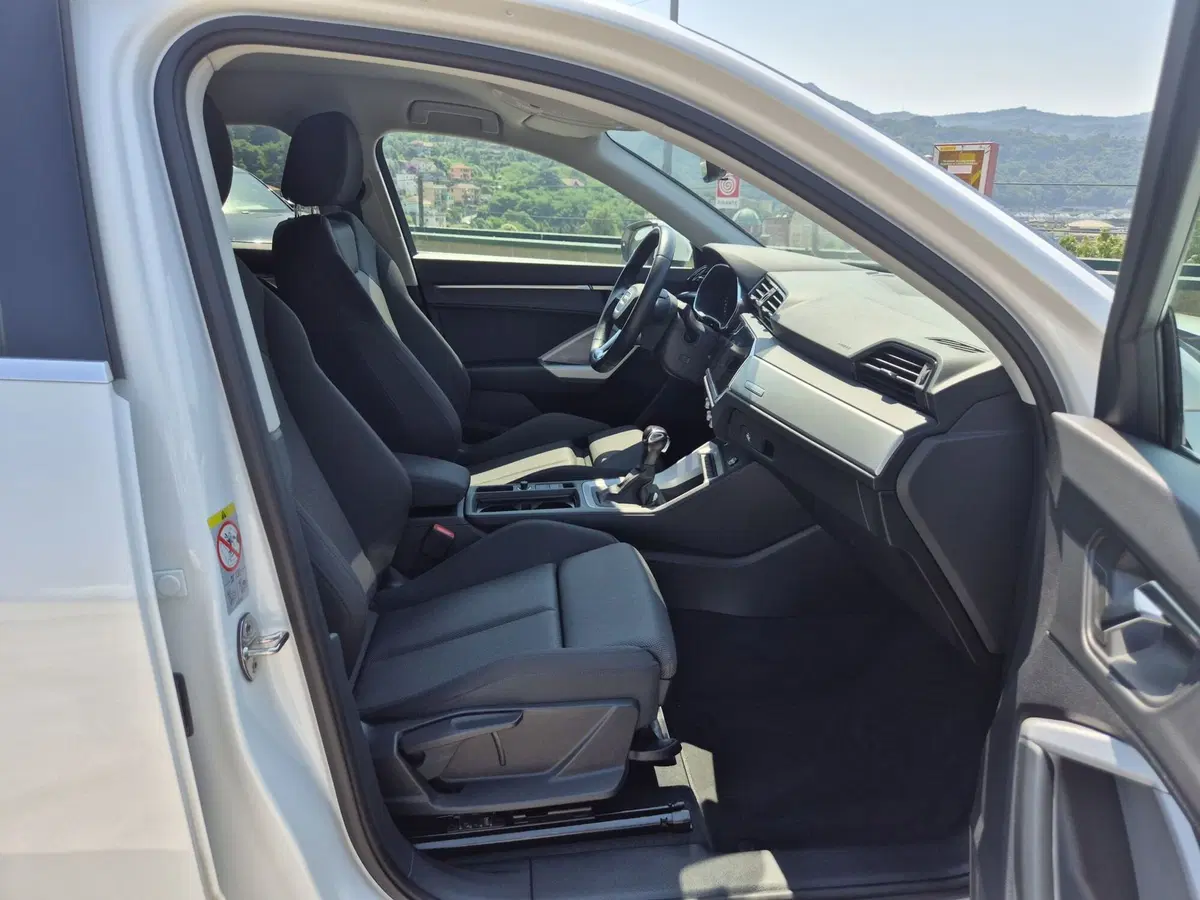 Audi Q3 Sportback usata  (9)