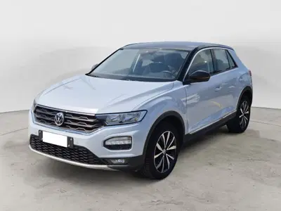Volkswagen T-Roc 1.6 TDI SCR Advanced BlueMotion Technology del 2018 usata