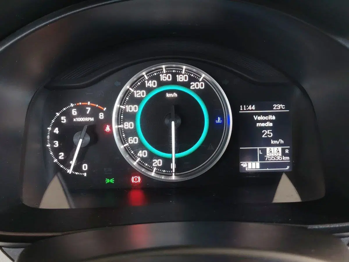 Suzuki Ignis usata a Catania (8)