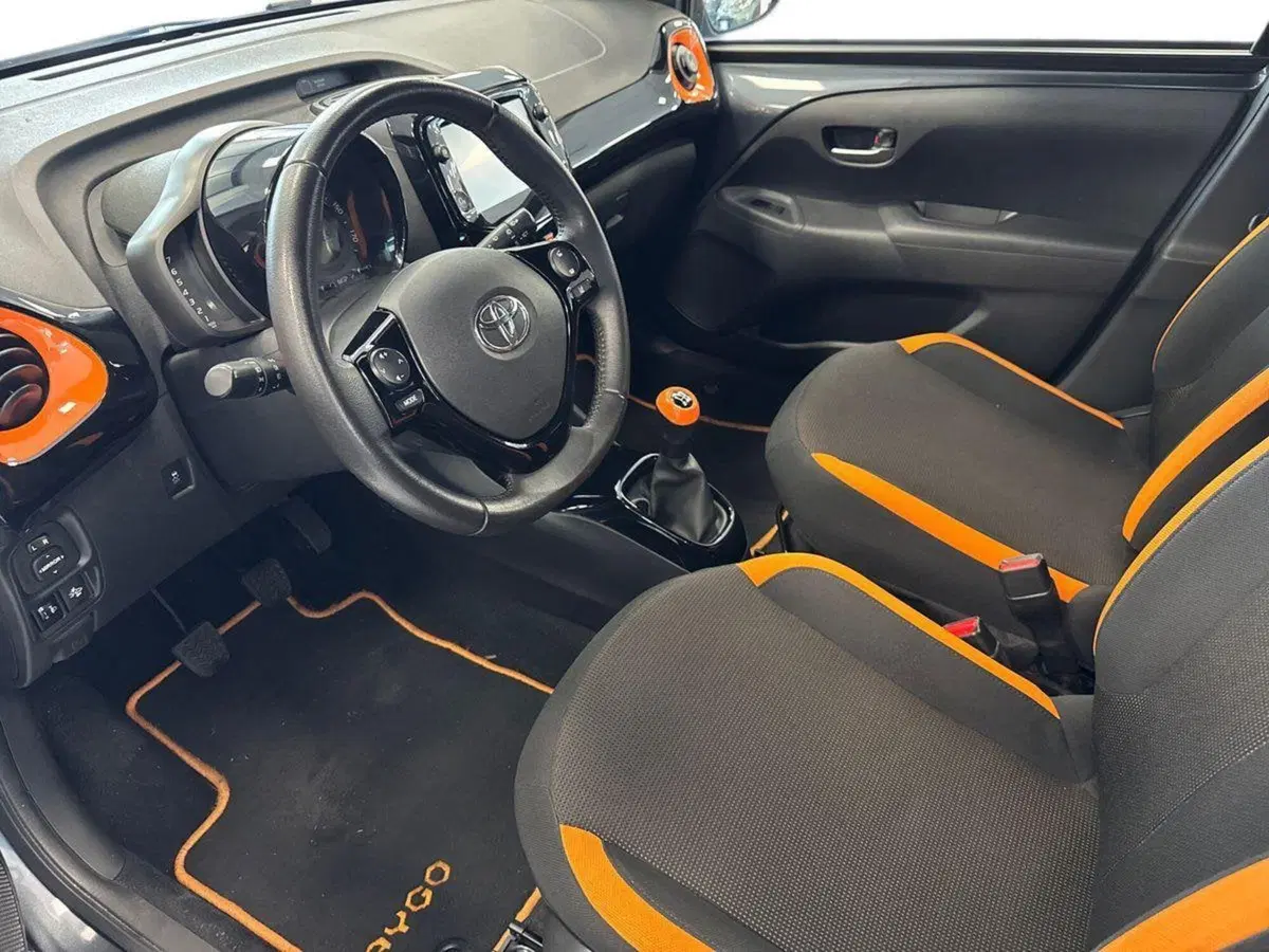 Toyota Aygo usata a Prato (10)