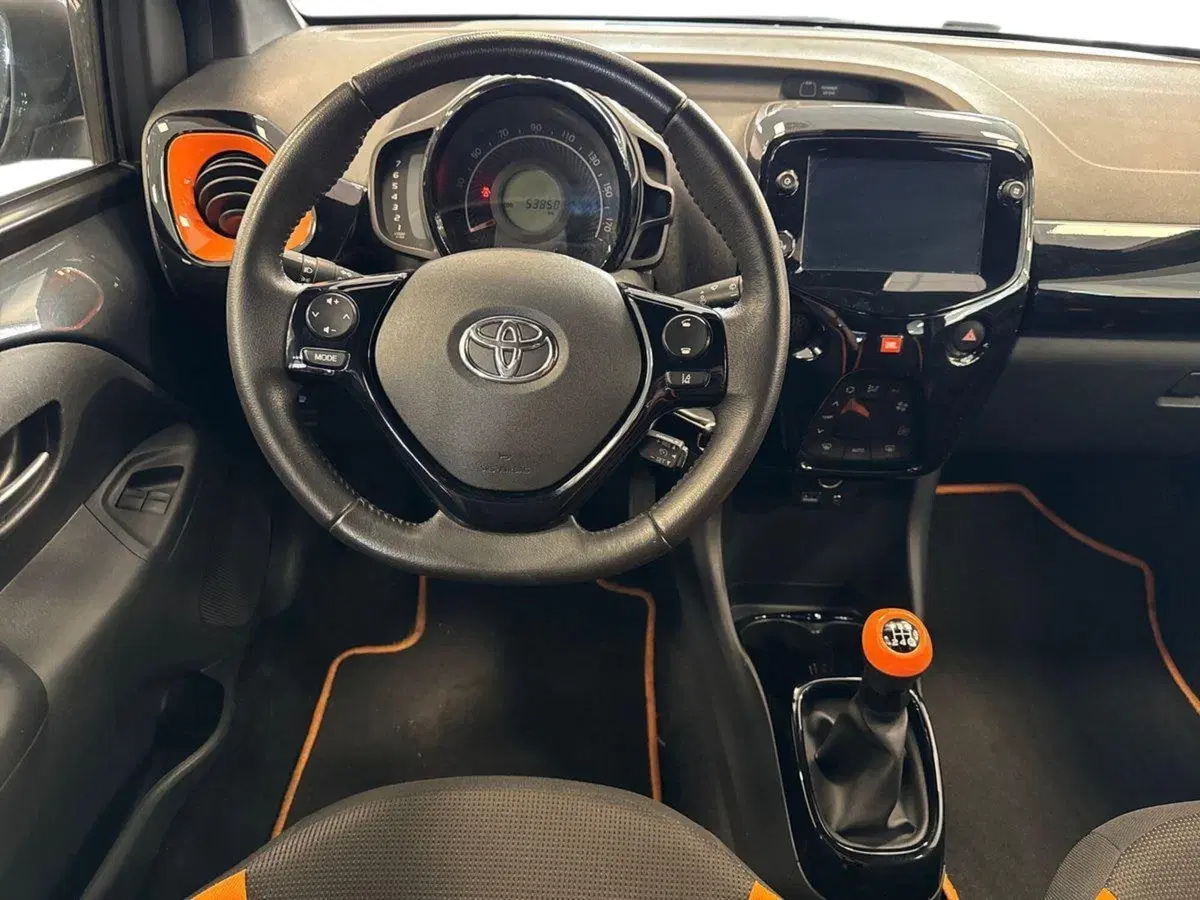 Toyota Aygo usata a Prato (11)