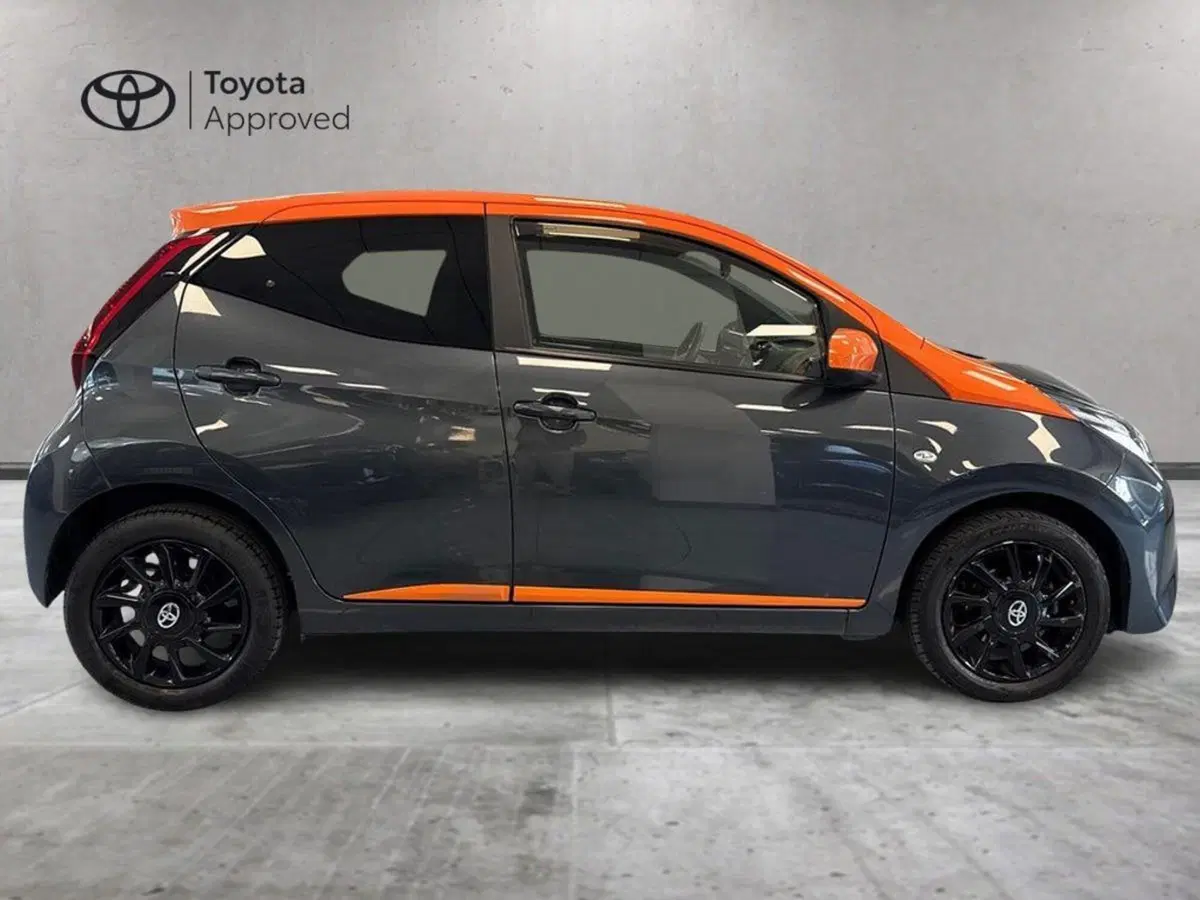 Toyota Aygo usata a Prato (5)