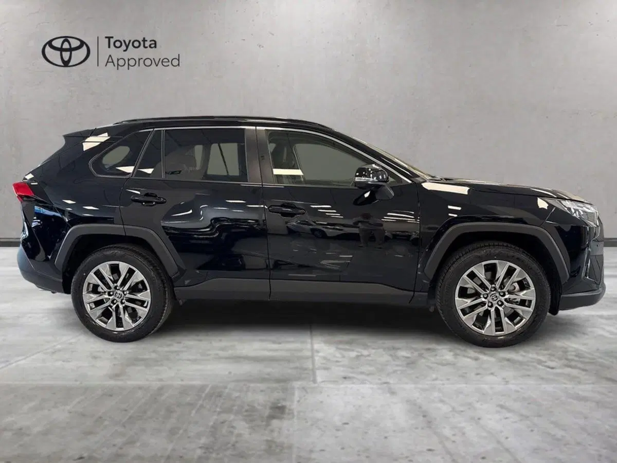 Toyota Rav4 usata a Prato (5)