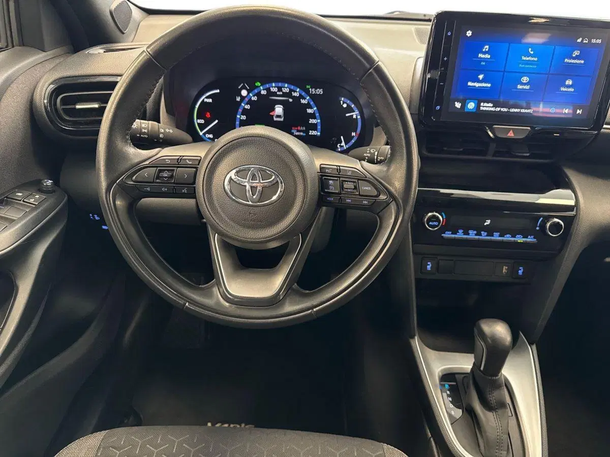 Toyota Yaris Cross usata a Prato (11)