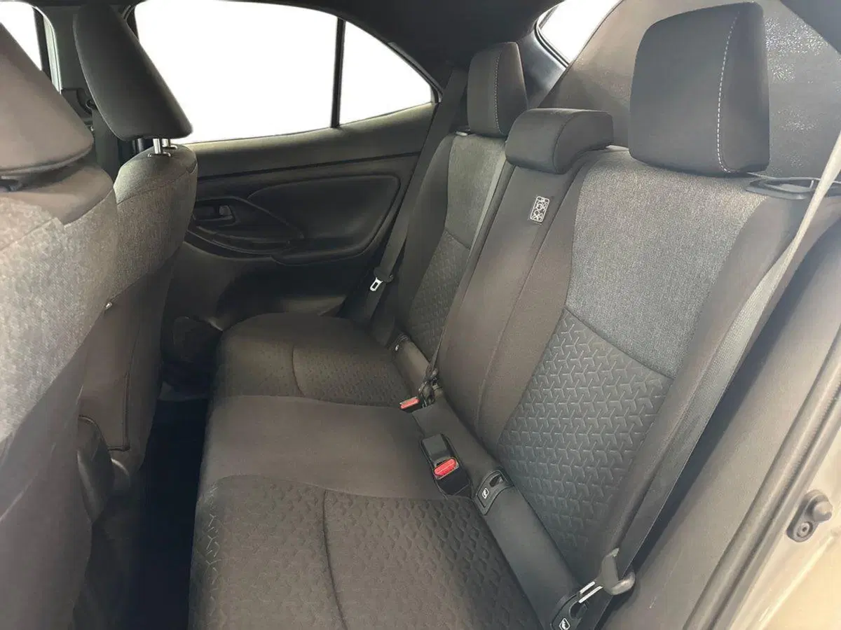Toyota Yaris Cross usata a Prato (15)