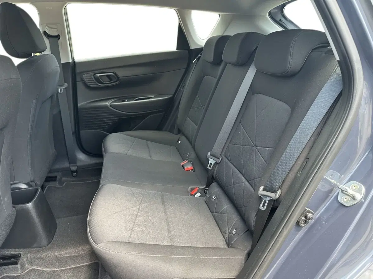 Hyundai Bayon usata a Pistoia (9)