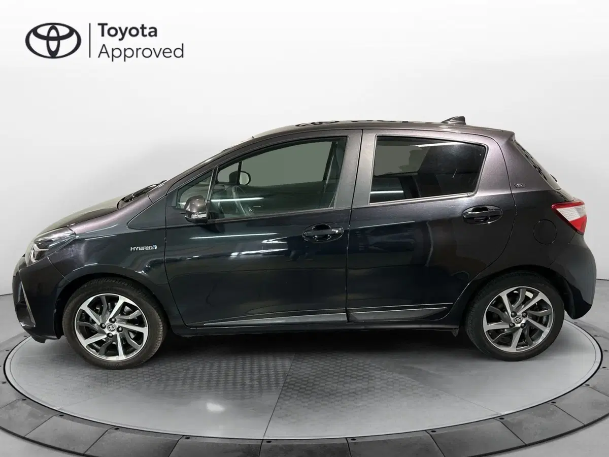 Toyota Yaris usata a Milano (3)