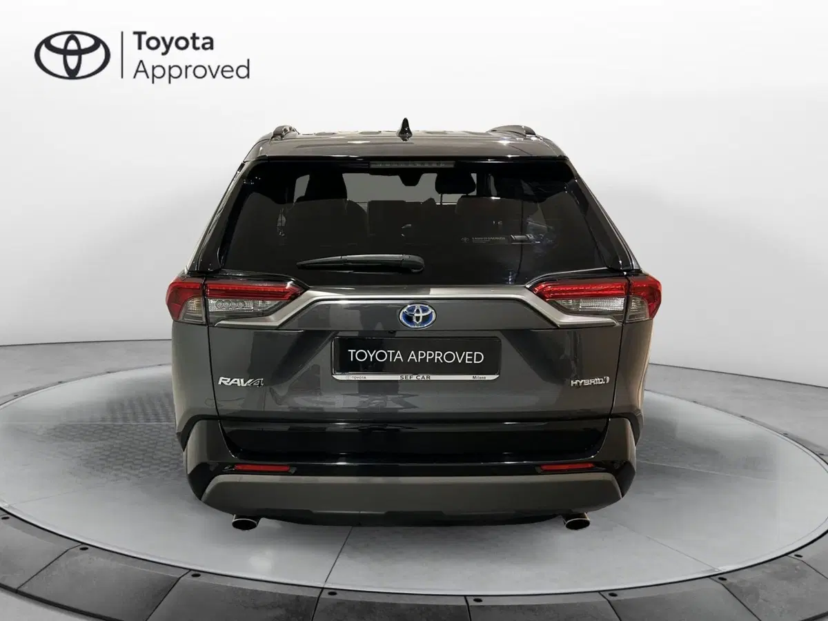 Toyota Rav4 usata a Milano (4)