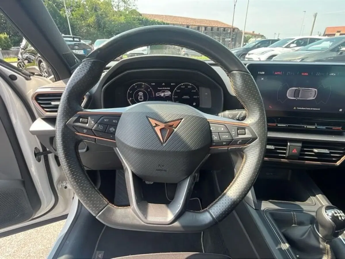 Cupra Formentor usata a Vicenza (12)