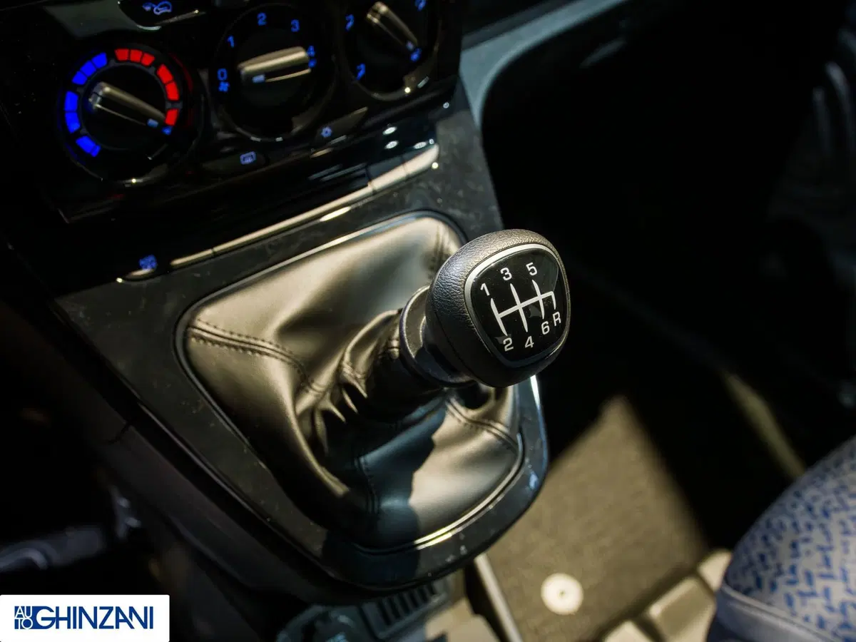 Lancia Ypsilon usata a Bergamo (12)