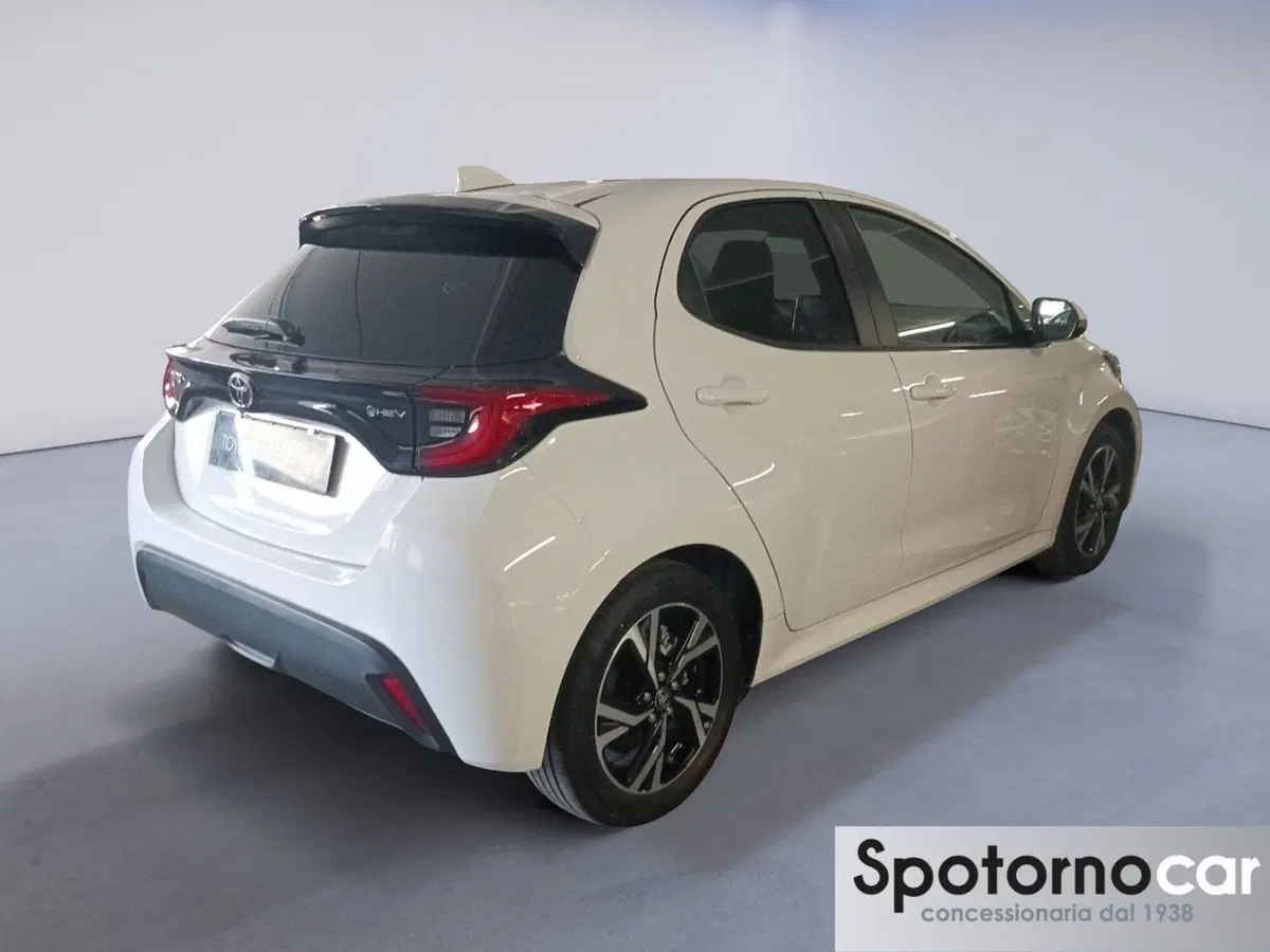 Toyota Yaris usata a Milano (6)