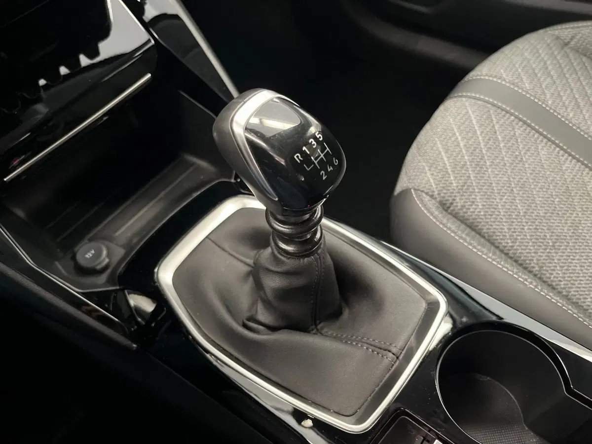 Peugeot 208 usata a Bergamo (14)
