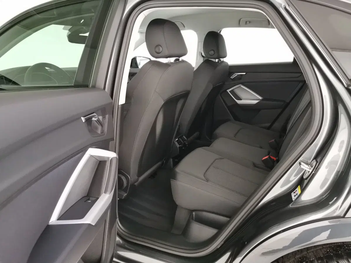 Audi Q3 Sportback usata a Chieti (12)
