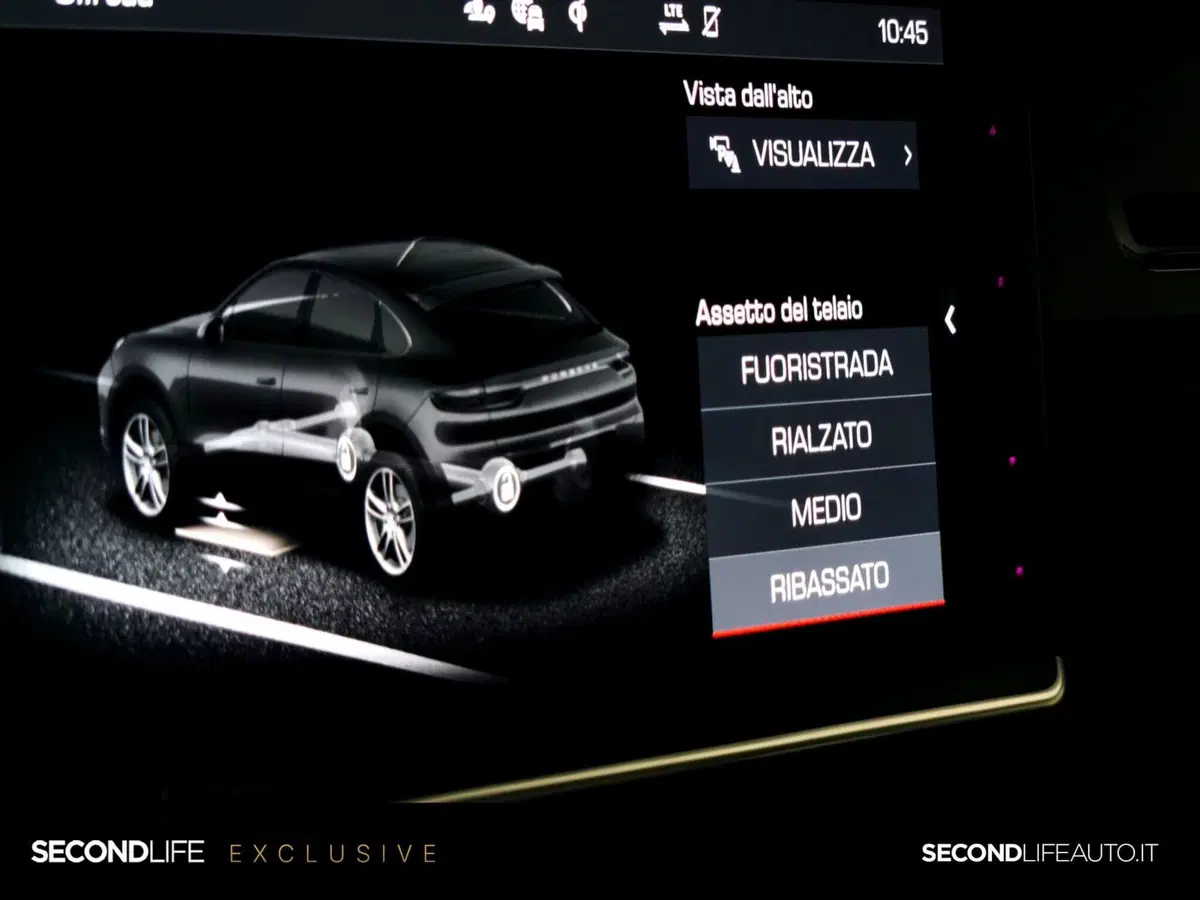 Porsche Cayenne usata a Roma (17)
