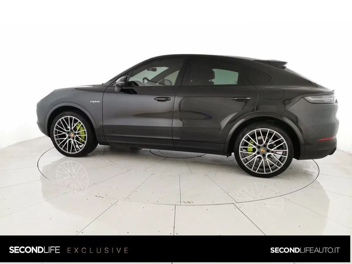 Porsche Cayenne usata a Roma (2)