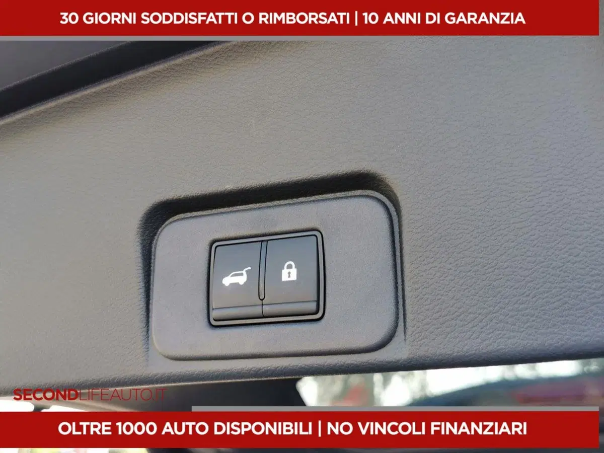 Nissan X-Trail nuova a Chieti (12)