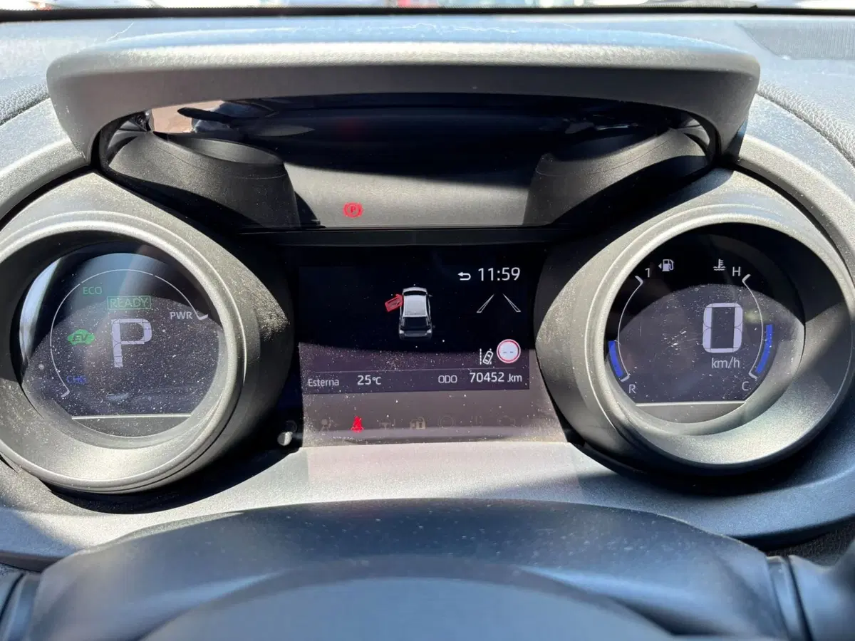 Toyota Yaris usata a Modena (10)