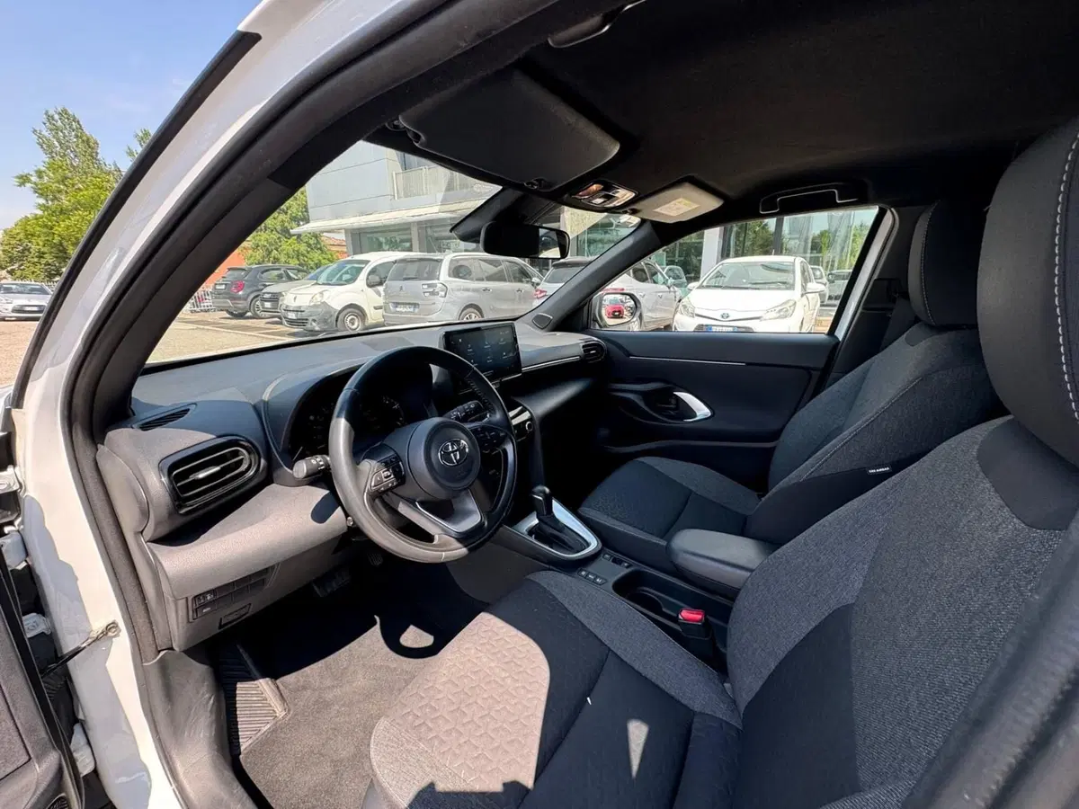 Toyota Yaris Cross usata a Modena (12)