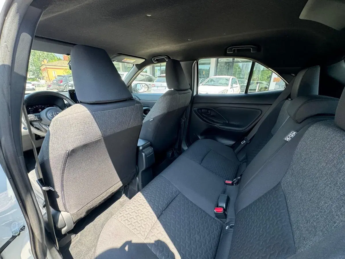Toyota Yaris Cross usata a Modena (14)