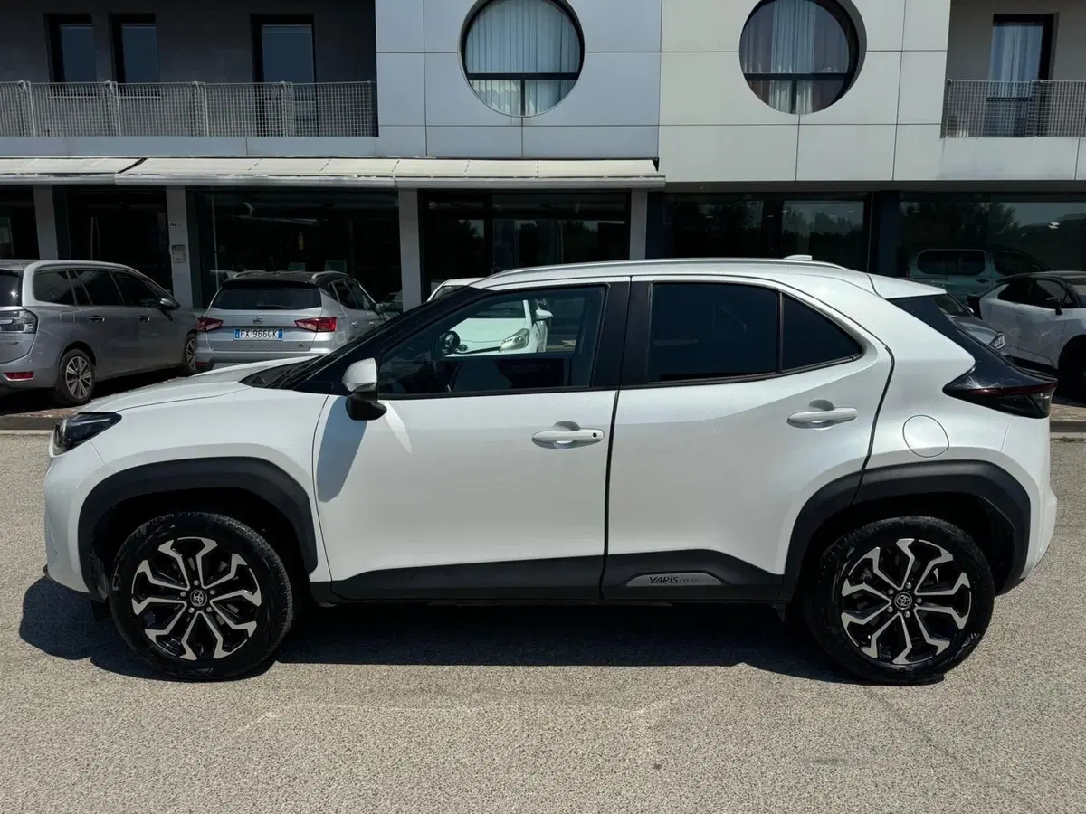 Toyota Yaris Cross usata a Modena (9)