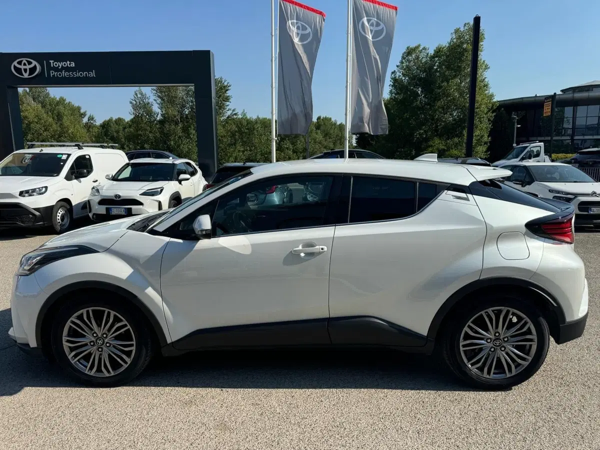 Toyota Toyota C-HR usata a Modena (9)