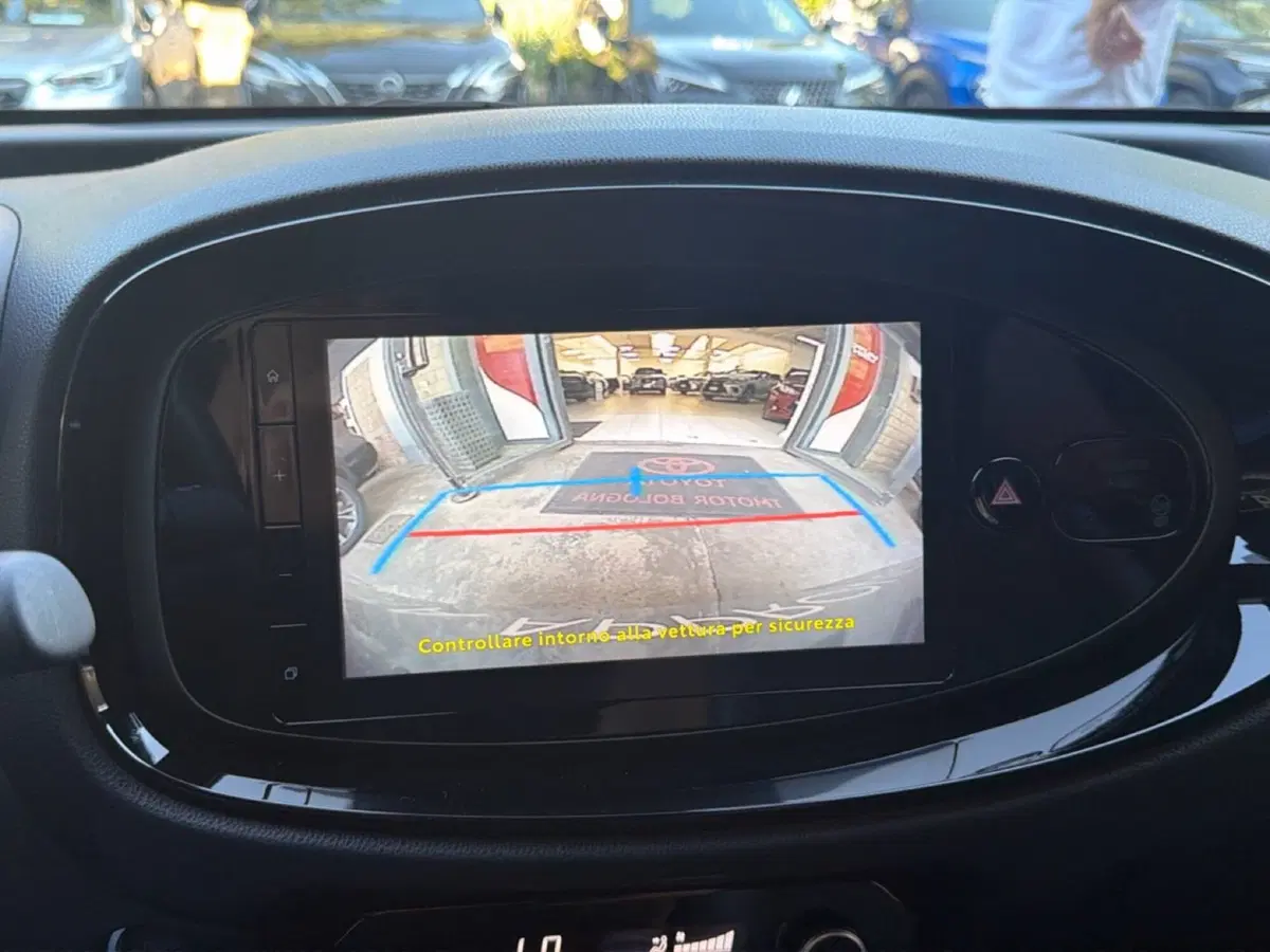 Toyota Aygo X usata a Bologna (13)