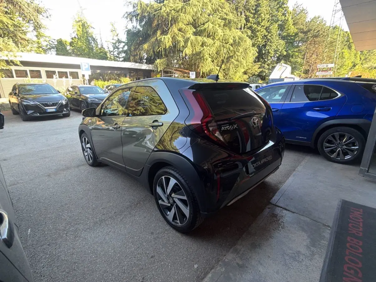 Toyota Aygo X usata a Bologna (5)