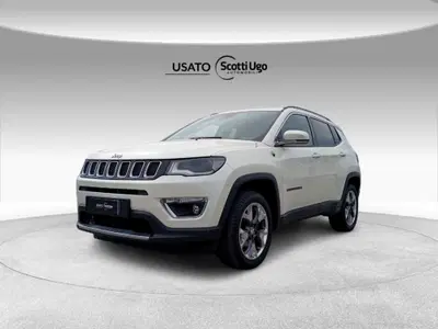 Jeep Compass 2.0 Multijet II aut. 4WD Opening Edition del 2017 usata a Livorno